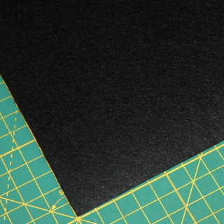 filc - černý (20x30cm)